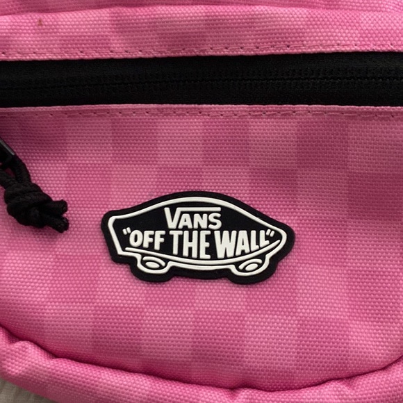 VANS Off the Wall MINI WAIST PACK - Picture 2 of 5